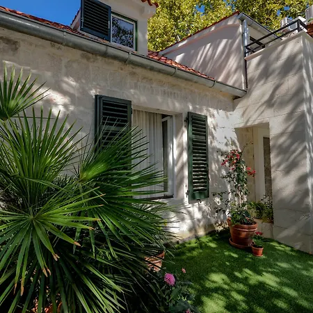 Vendégház Lanterna 4*