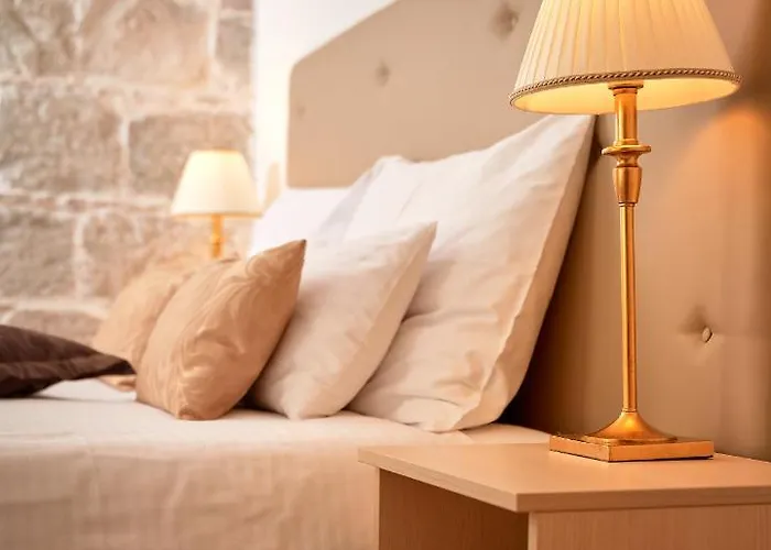 Guest house Lanterna 4*