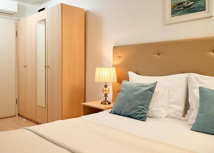 Guest house Lanterna 4*