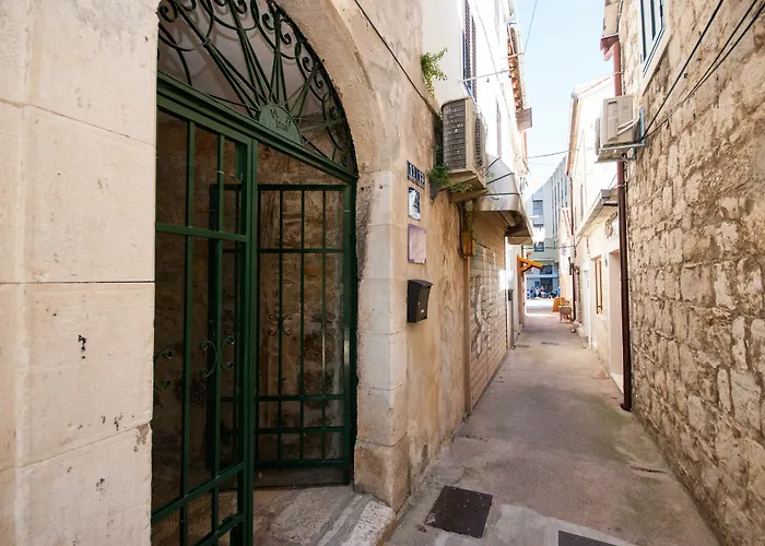 Lanterna Guest house Split