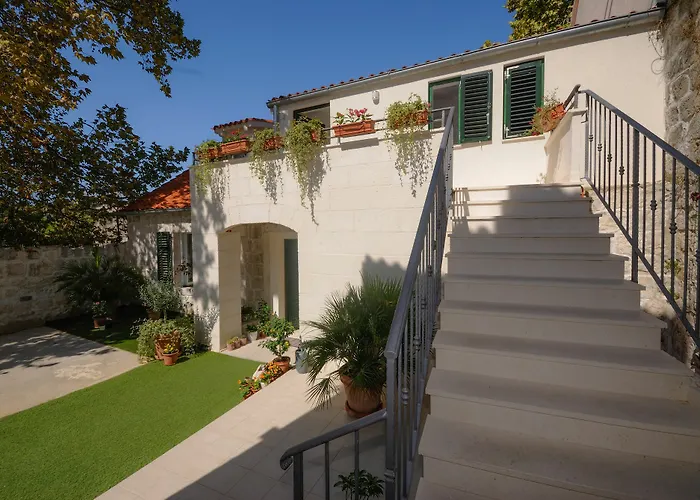 Guest house Lanterna Split